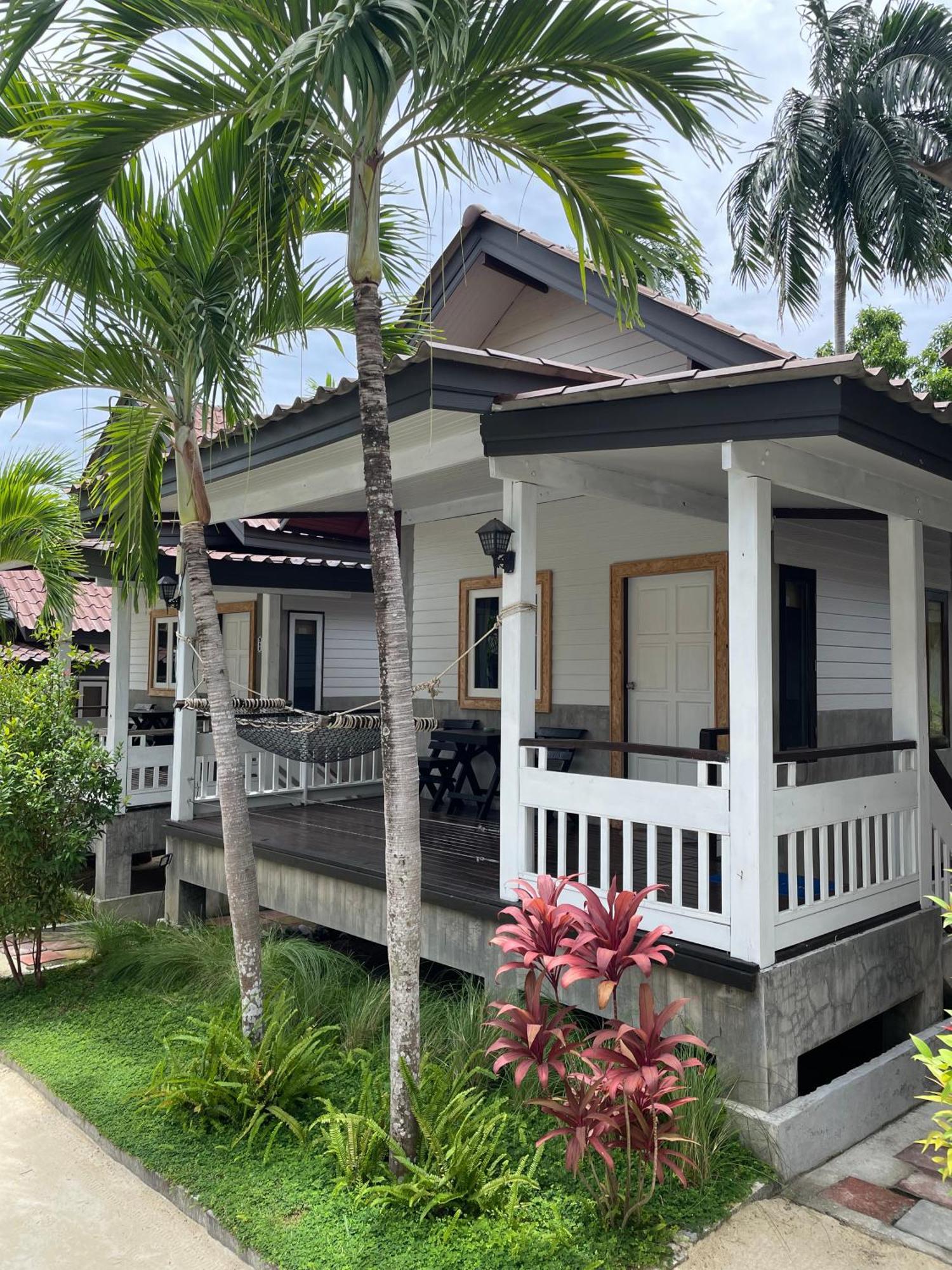 See Through Resort Haad Yao Exterior photo
